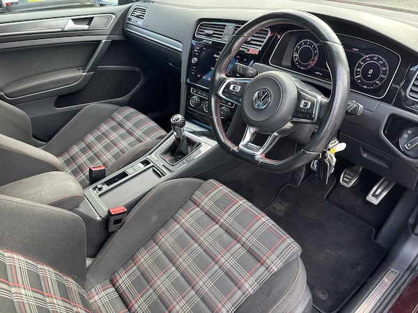 Used Volkswagen Golf 2017 for sale - 76057946: Photo 14
