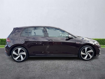 Used Volkswagen Golf 2017 for sale - 76057946: Photo 3