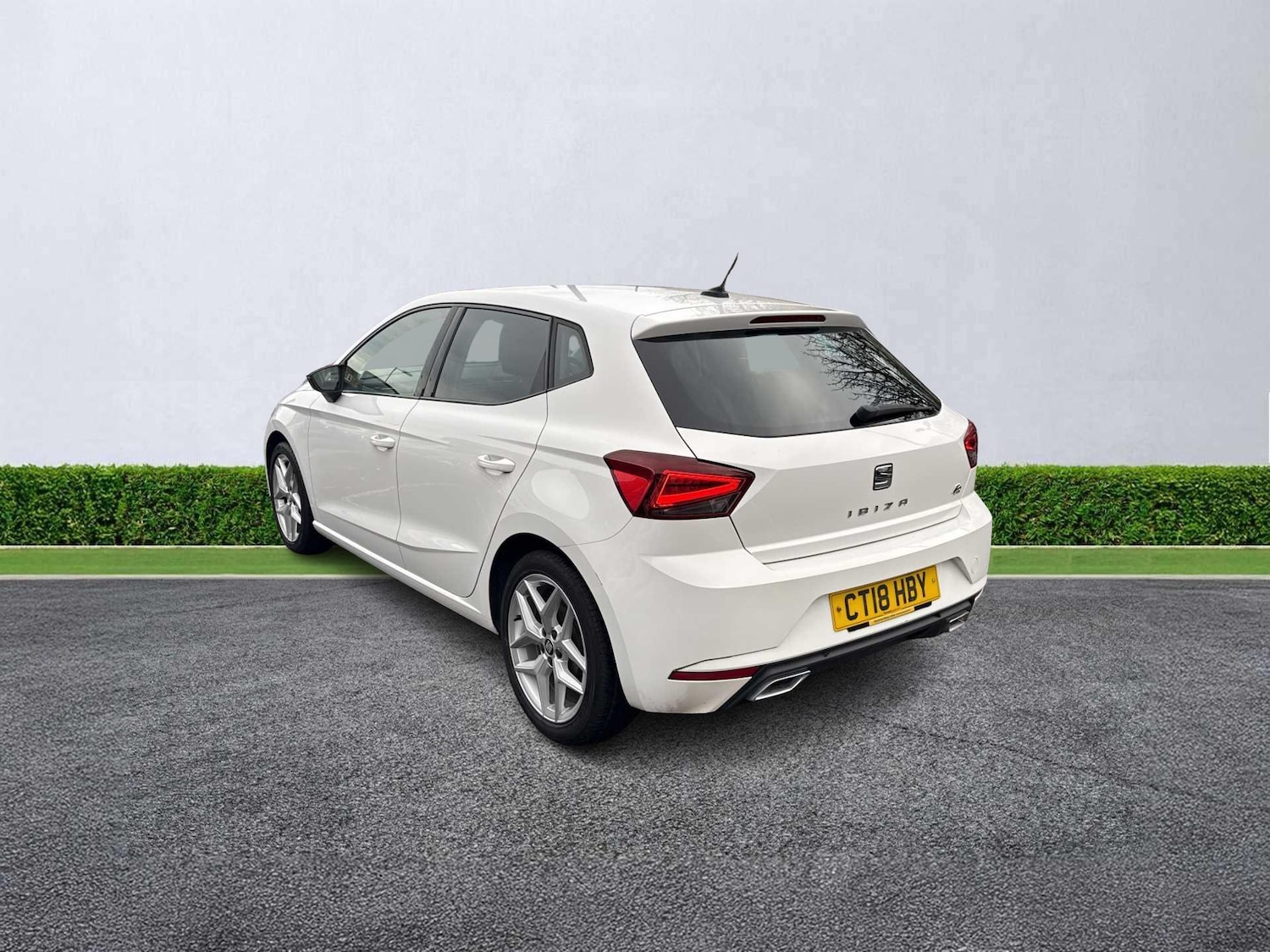 Used SEAT Ibiza 2018 for sale - 76490834: Photo 2