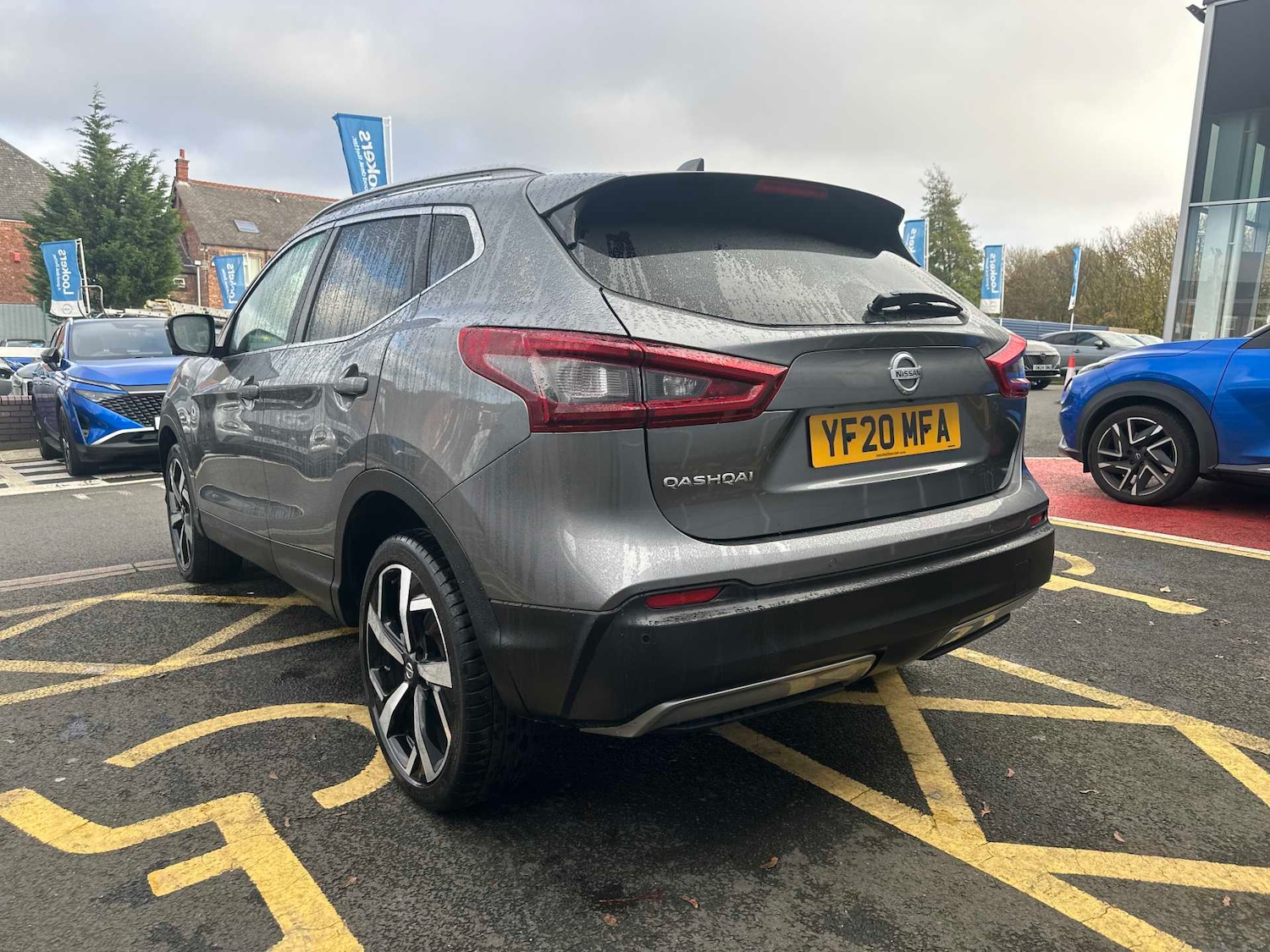 Used Nissan Qashqai 2020 for sale - 76506140: Photo 2