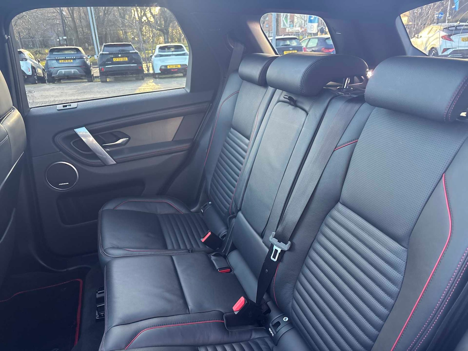 Used Land Rover Discovery Sport 2020 for sale - 76945902: Photo 15