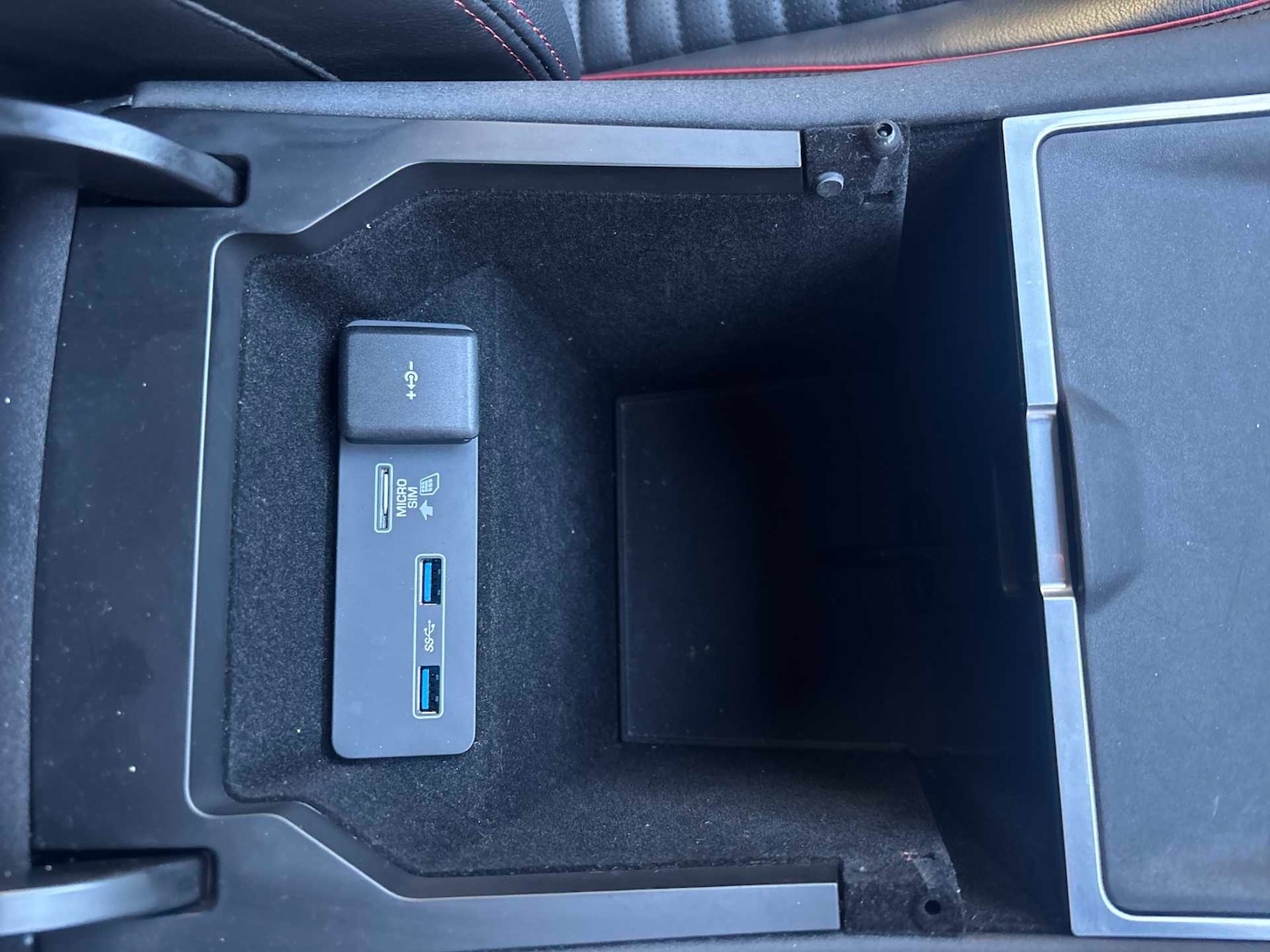 Used Land Rover Discovery Sport 2020 for sale - 76945902: Photo 28