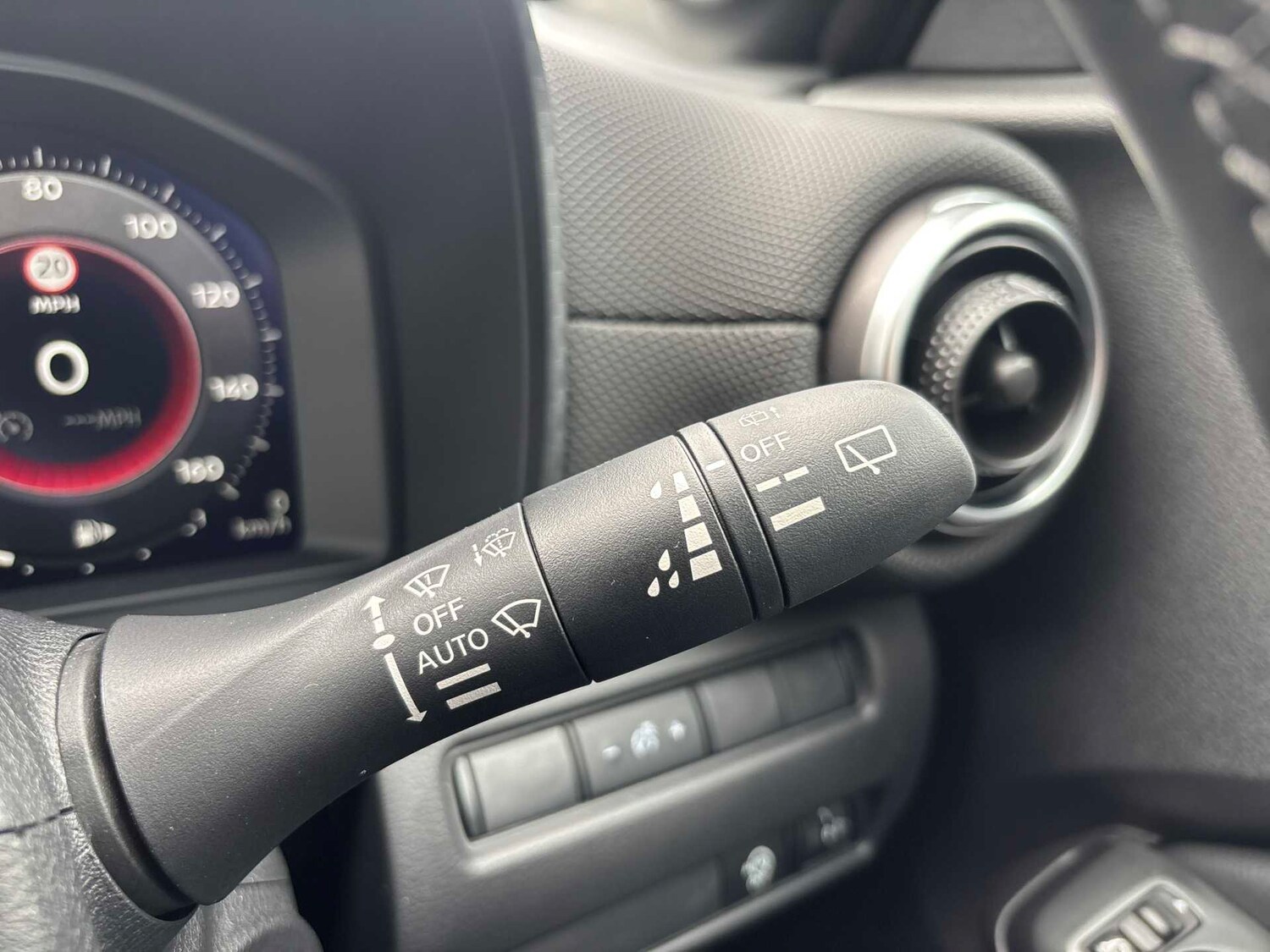 Used Nissan Juke 2025 for sale - 78196085: Photo 26