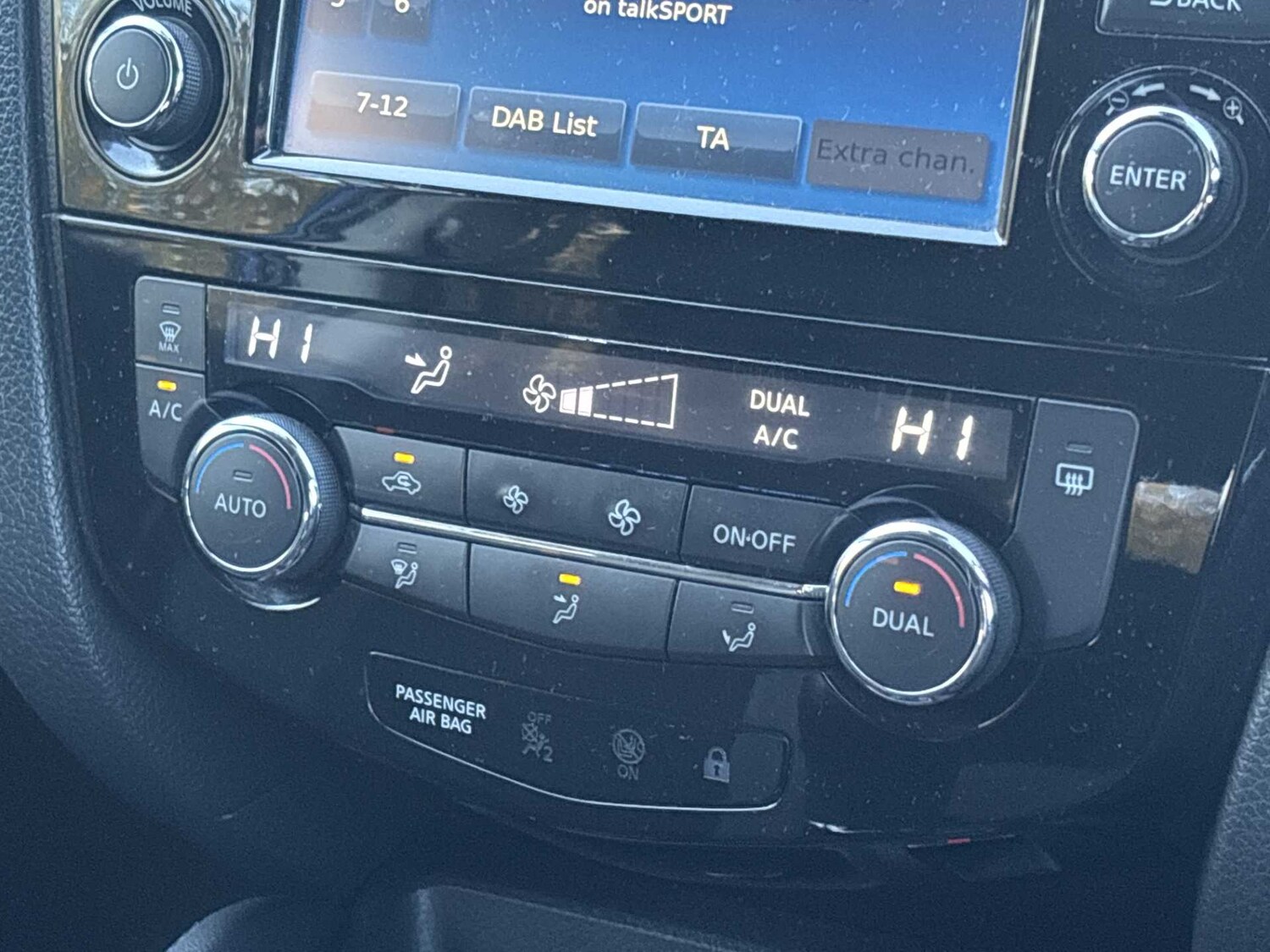 Used Nissan Qashqai 2017 for sale - 76387228: Photo 11