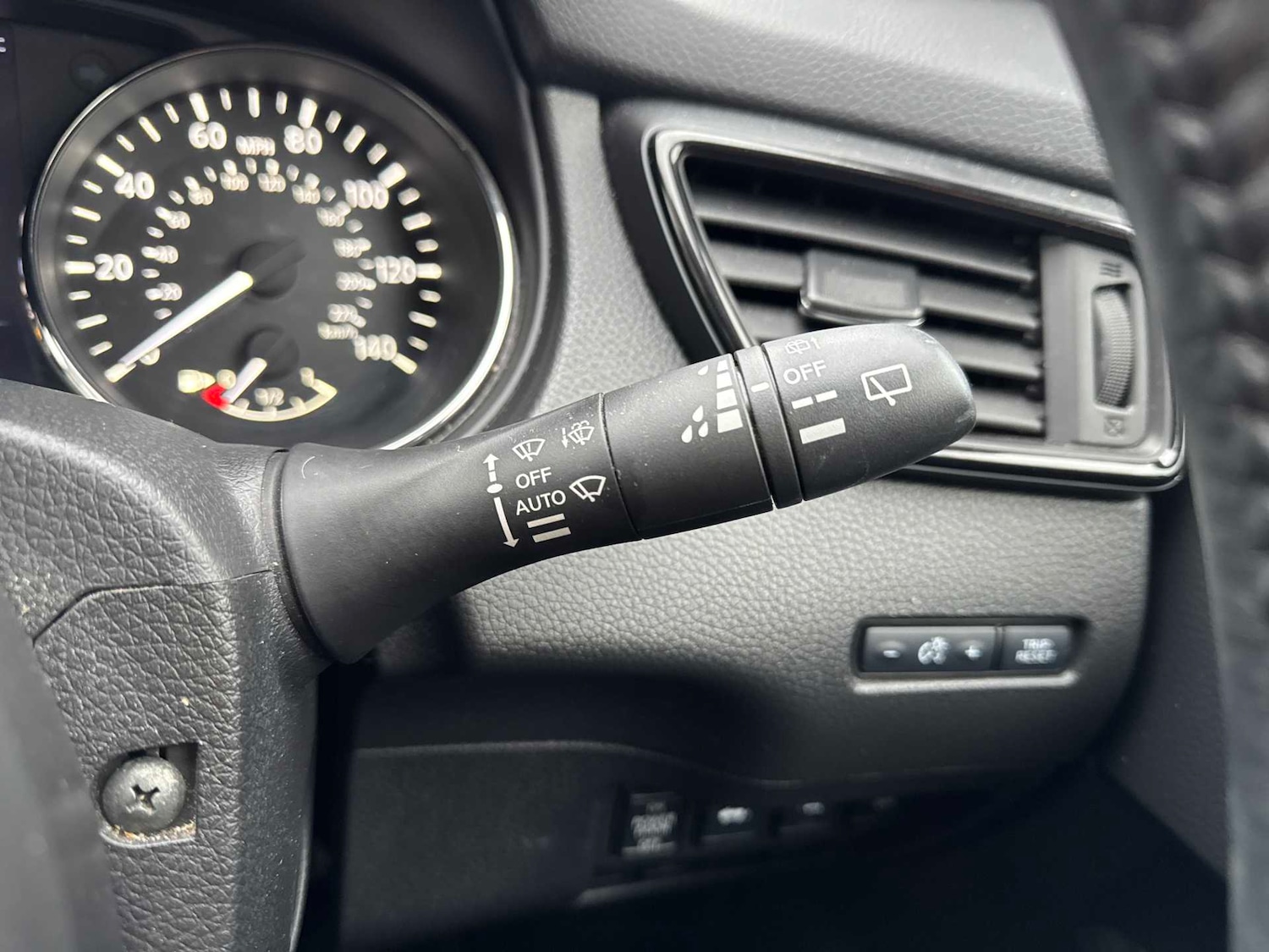 Used Nissan X-Trail 2019 for sale - 76543035: Photo 25