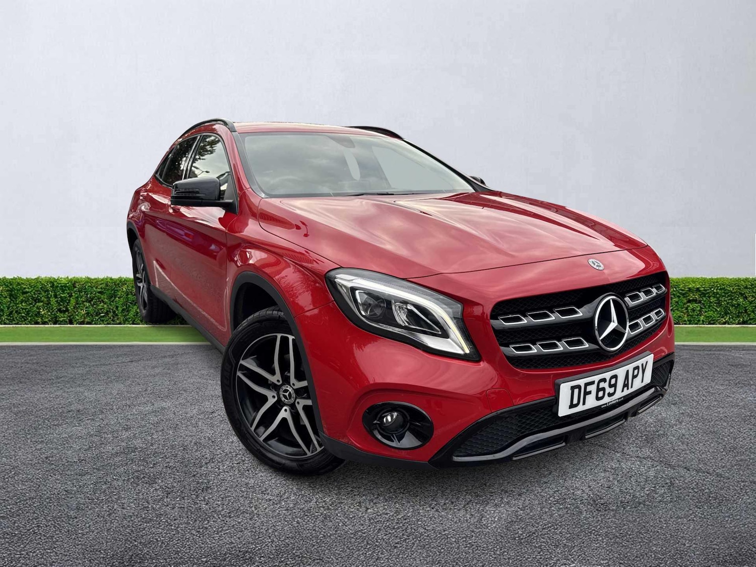 Used Mercedes-Benz GLA 2019 for sale - 76127210: Photo 1