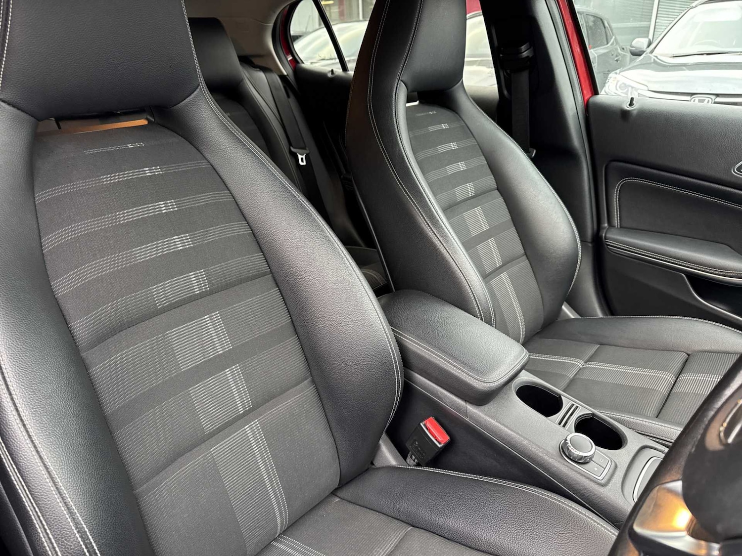 Used Mercedes-Benz GLA 2019 for sale - 76127210: Photo 28