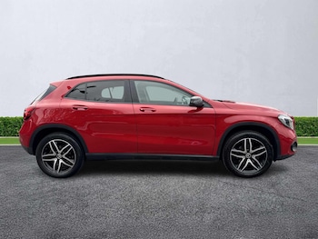 Used Mercedes-Benz GLA 2019 for sale - 76127210: Photo 3