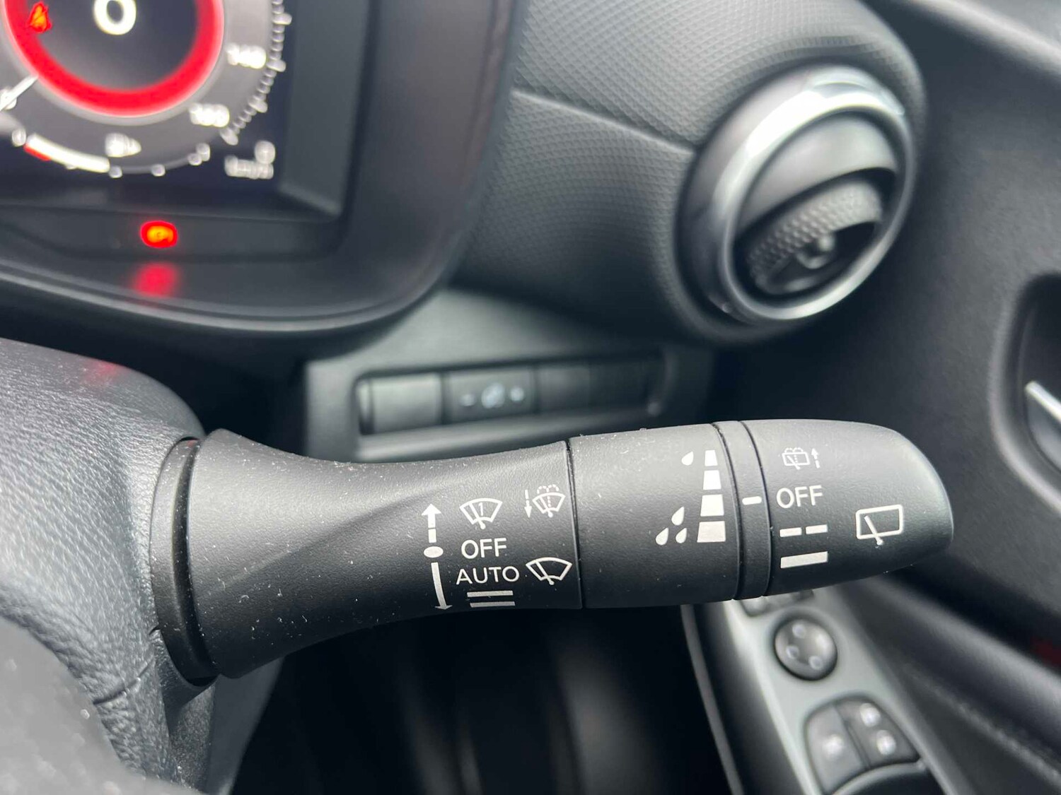 Used Nissan Juke 2025 for sale - 78193869: Photo 25