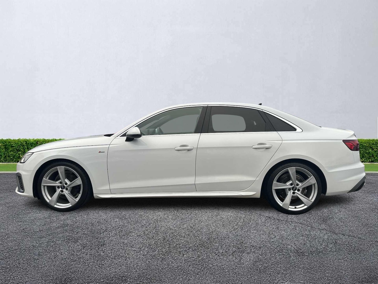 Used Audi A4 2022 for sale - 77028123: Photo 18