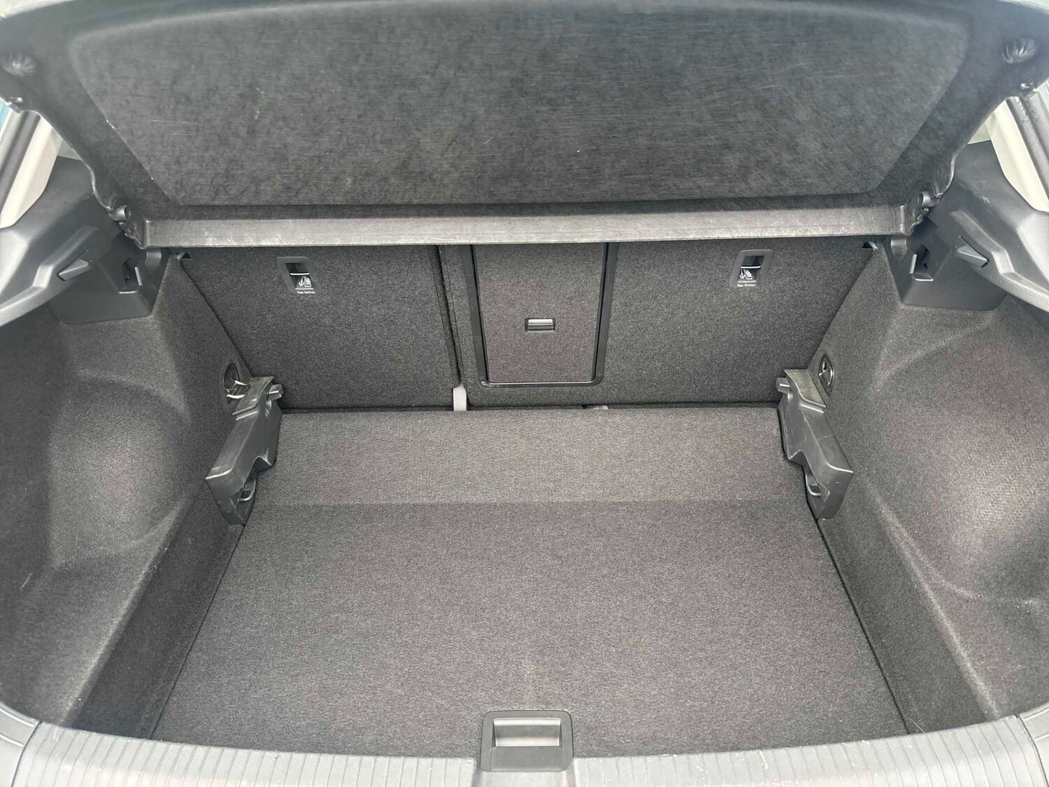 Used Volkswagen T-Roc 2022 for sale - 77488628: Photo 16