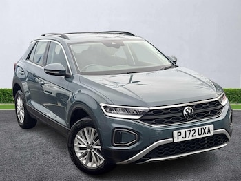 Used Volkswagen T-Roc 2022 for sale - 77488628: Photo
