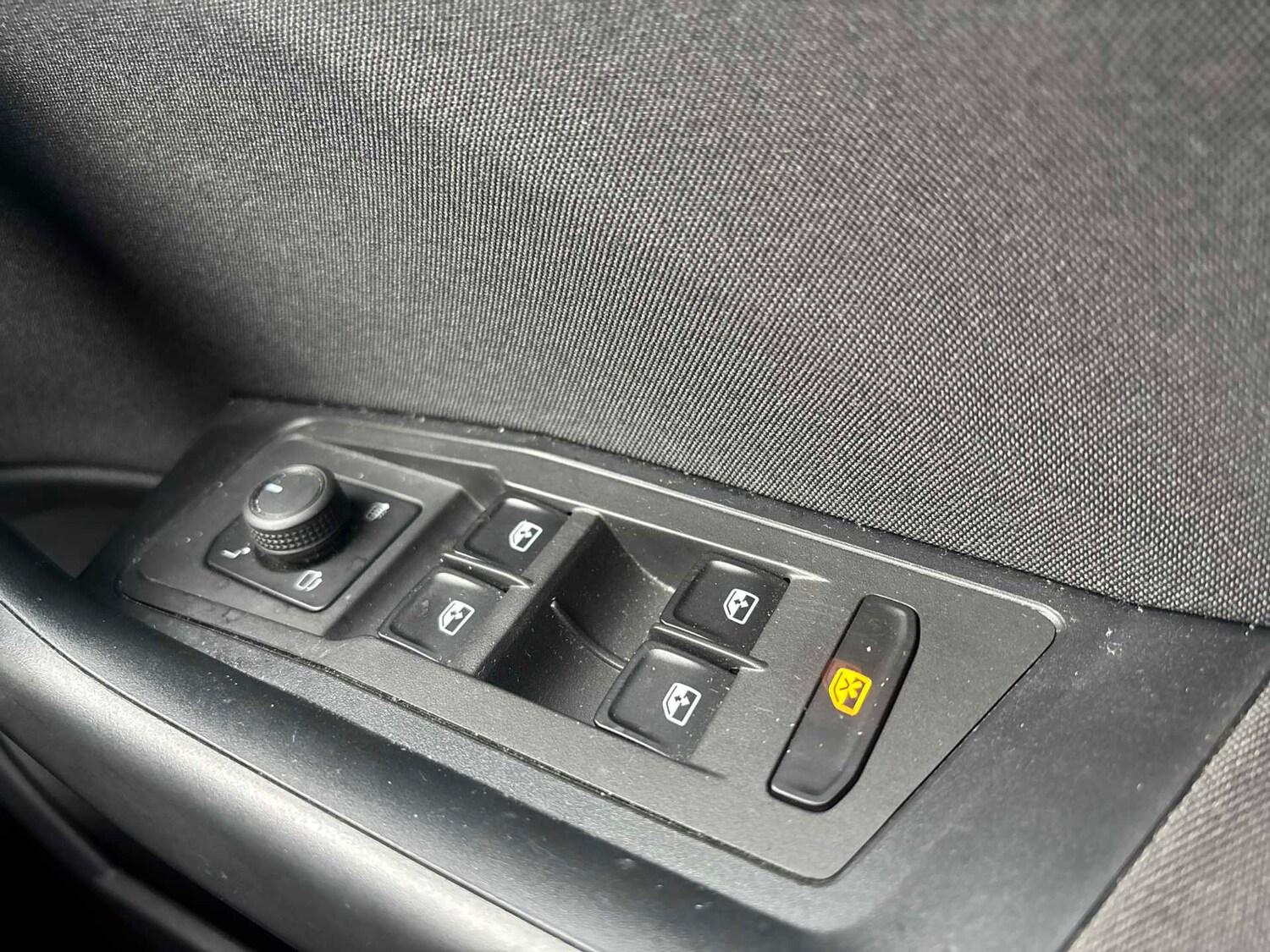 Used Volkswagen T-Roc 2022 for sale - 77488628: Photo 20