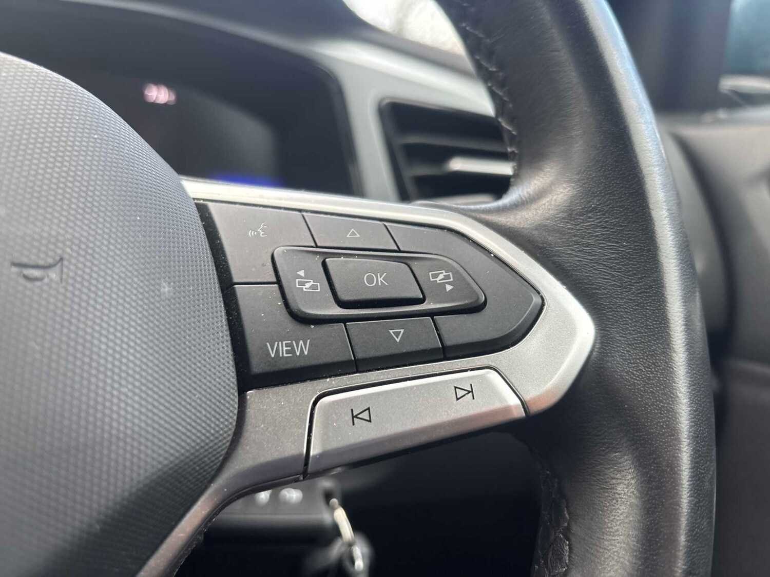 Used Volkswagen T-Roc 2022 for sale - 77488628: Photo 23