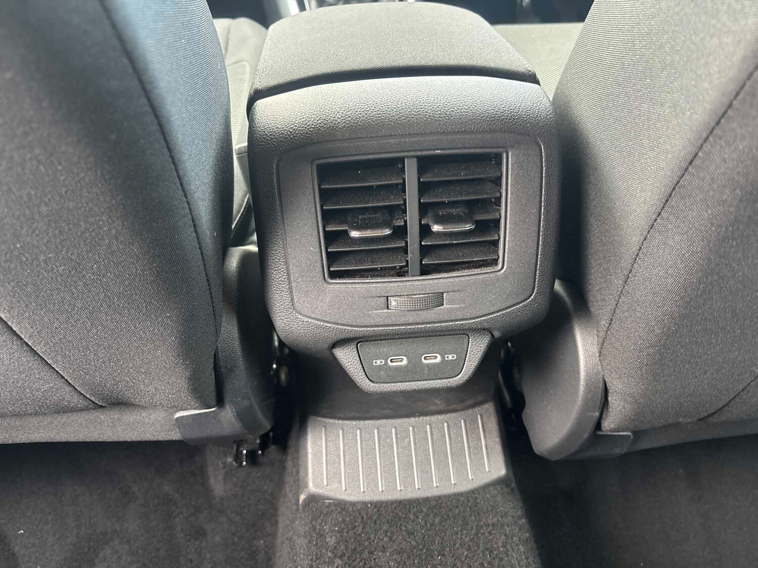 Used Volkswagen T-Roc 2022 for sale - 77488628: Photo 30