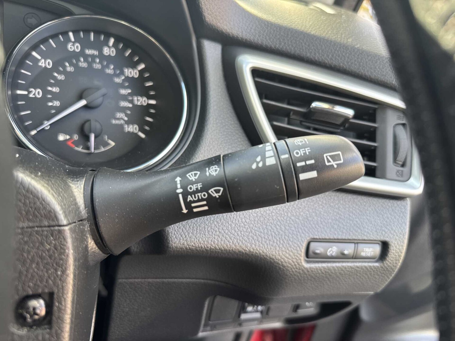 Used Nissan Qashqai 2016 for sale - 76342983: Photo 26