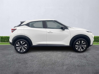Used Nissan Juke 2023 for sale - 77980047: Photo