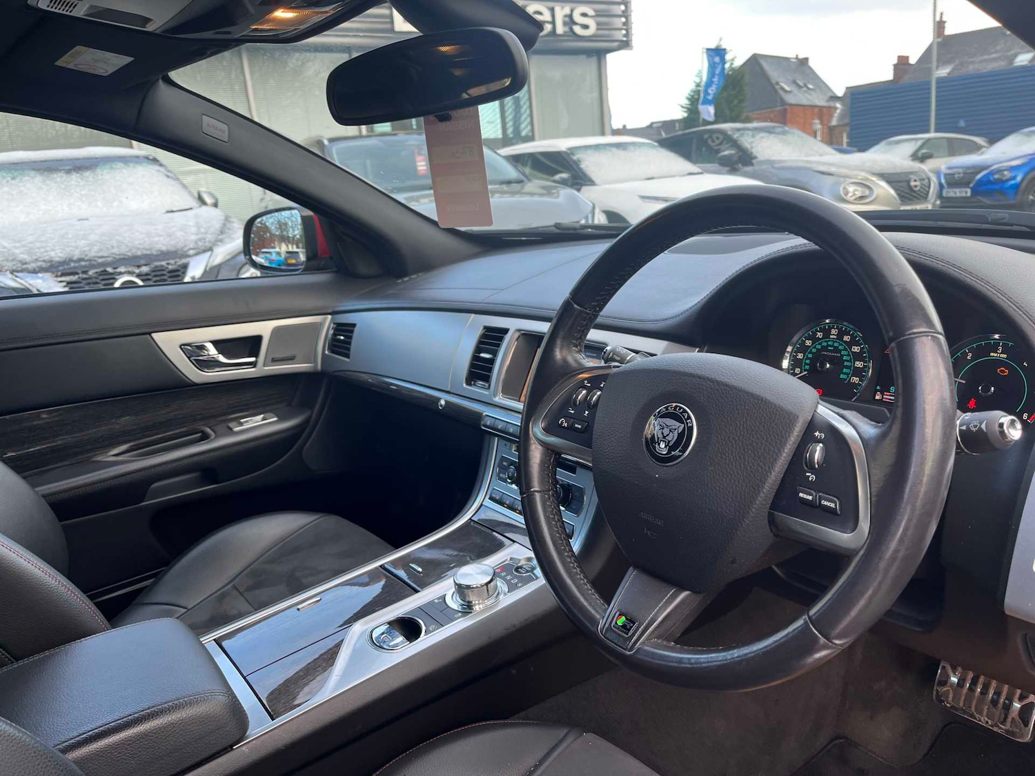 Used Jaguar XF 2015 for sale - 76628063: Photo 14