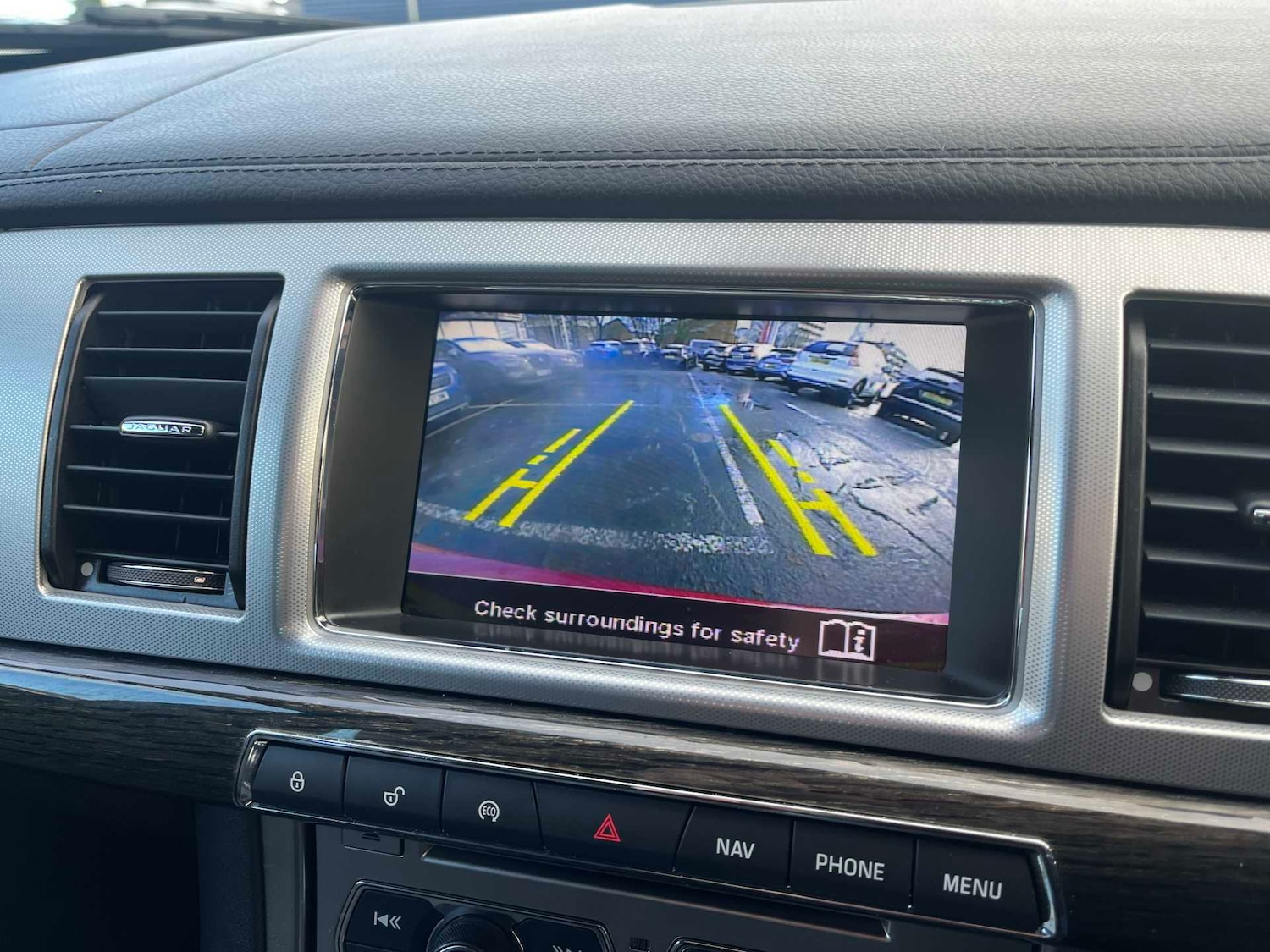 Used Jaguar XF 2015 for sale - 76628063: Photo 21