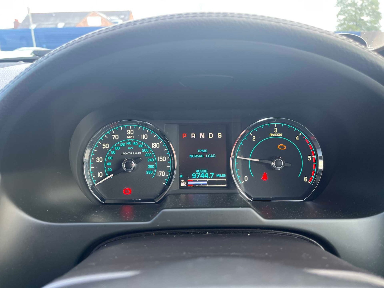 Used Jaguar XF 2015 for sale - 76628063: Photo 9