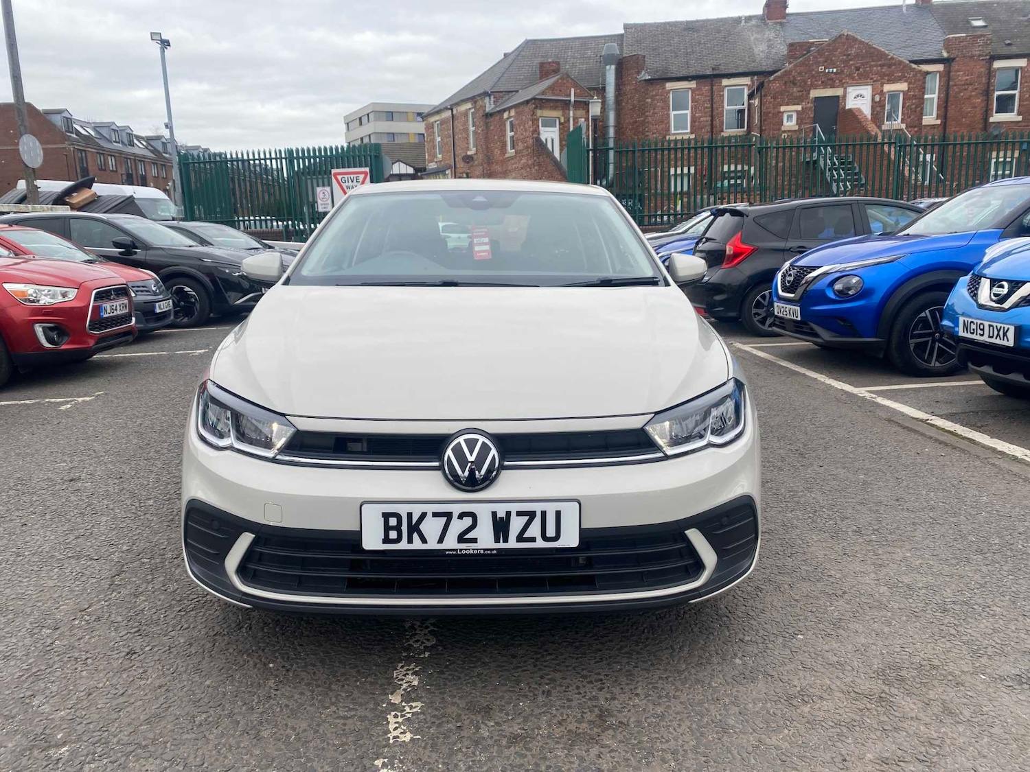 Used Volkswagen Polo 2023 for sale - 78193000: Photo 5