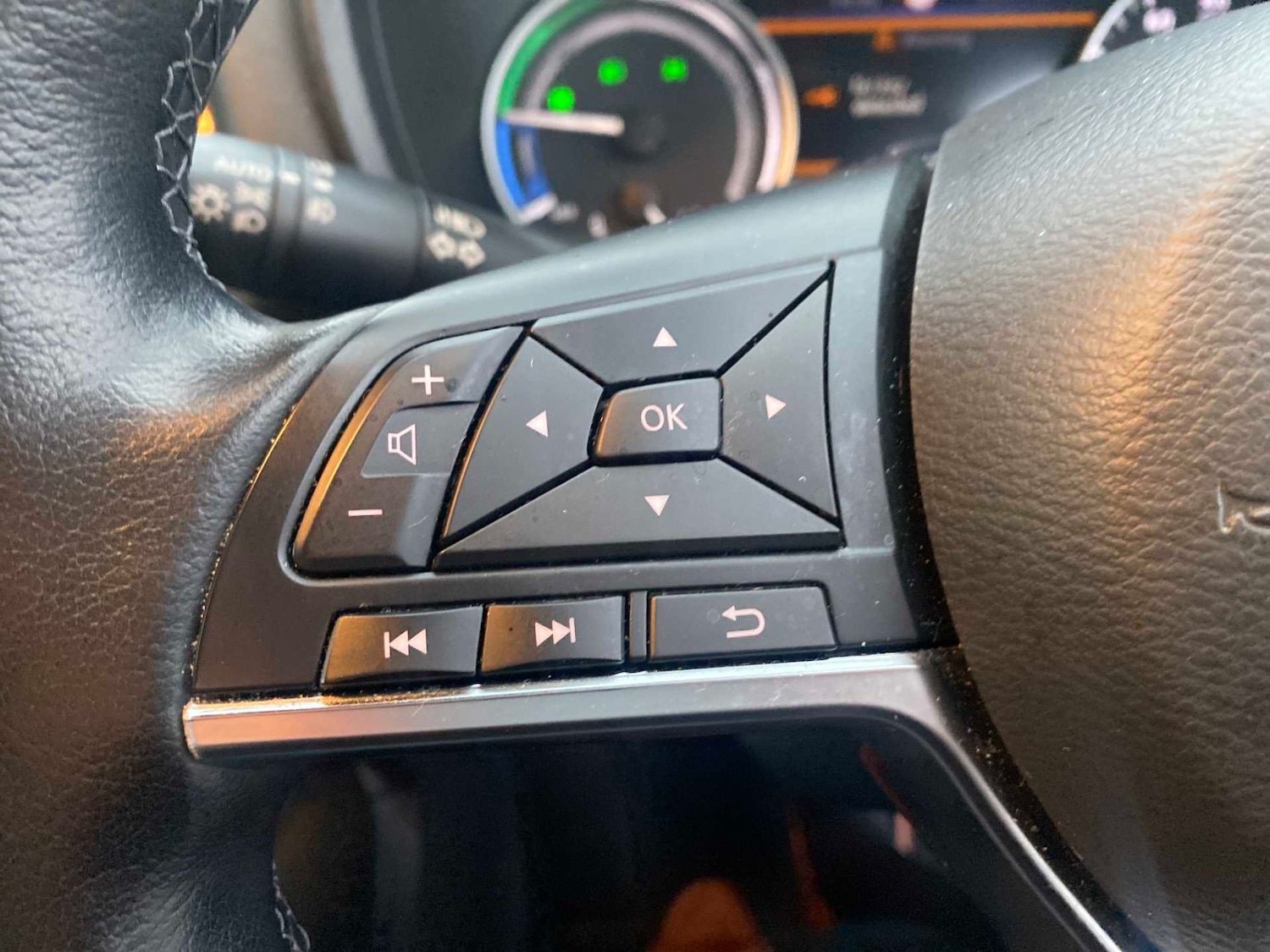 Used Nissan Juke 2023 for sale - 77034614: Photo 24