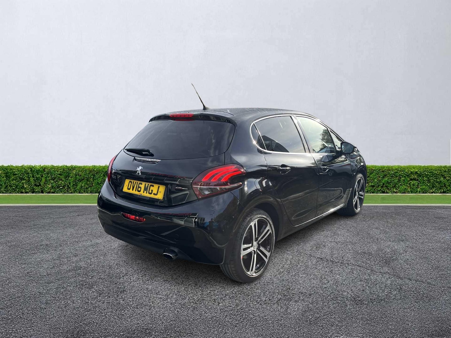 Used Peugeot 208 2016 for sale - 76363413: Photo 17