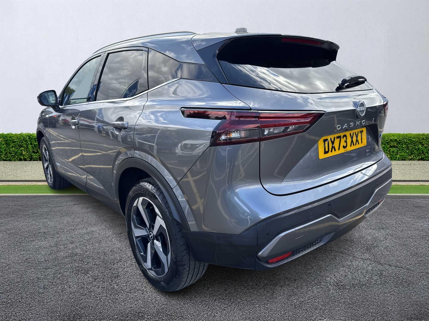 Used Nissan Qashqai 2023 for sale - 76418208: Photo 2