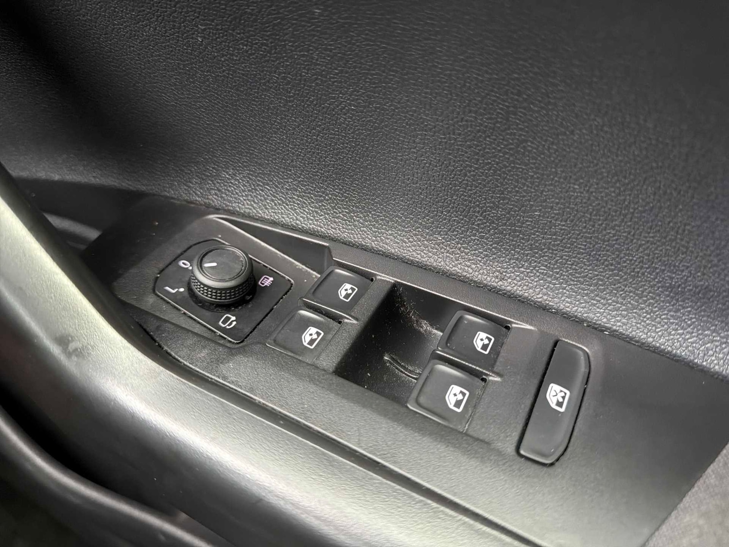 Used Volkswagen Polo 2022 for sale - 77012423: Photo 20