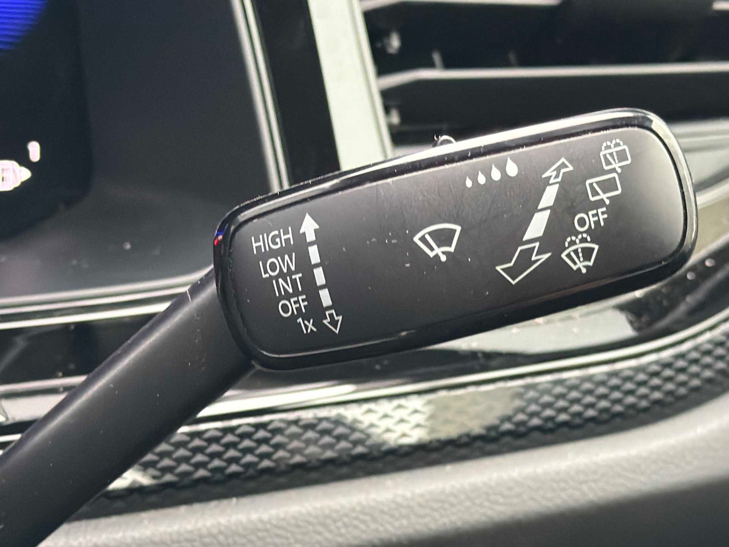 Used Volkswagen Polo 2022 for sale - 77012423: Photo 25