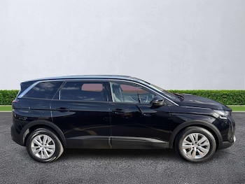 Used Peugeot 5008 2023 for sale - 79013164: Photo