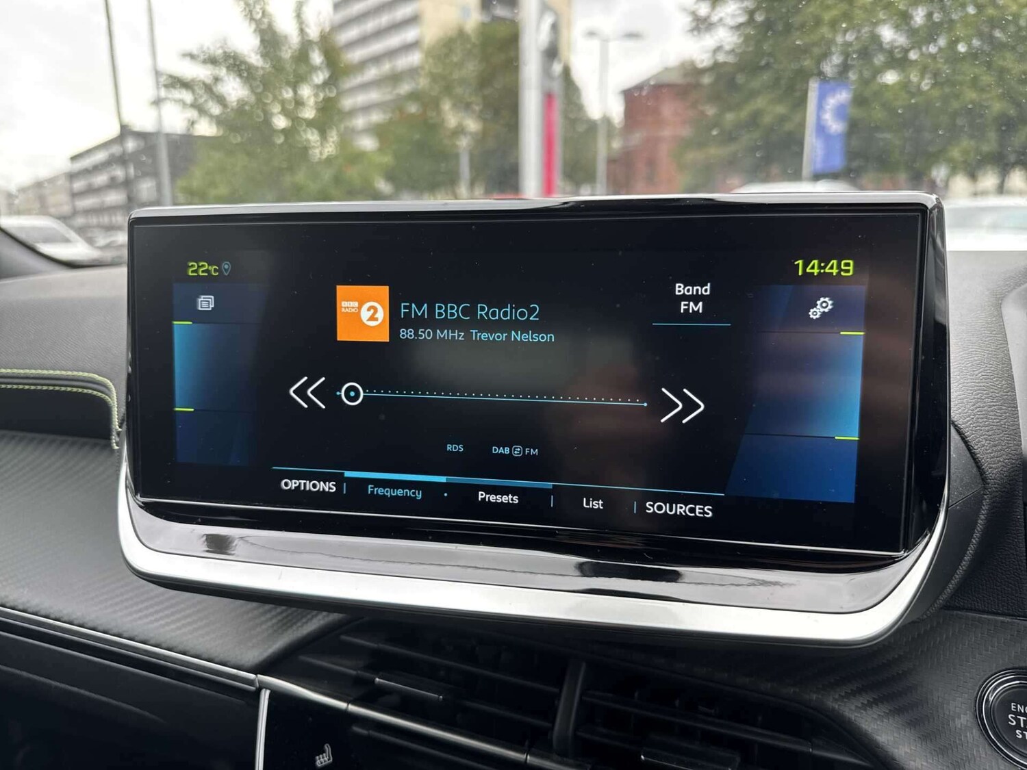 Used Peugeot E-2008 2023 for sale - 77028118: Photo 12