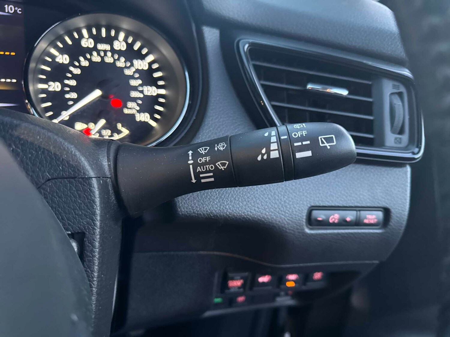 Used Nissan X-Trail 2018 for sale - 76906358: Photo 25