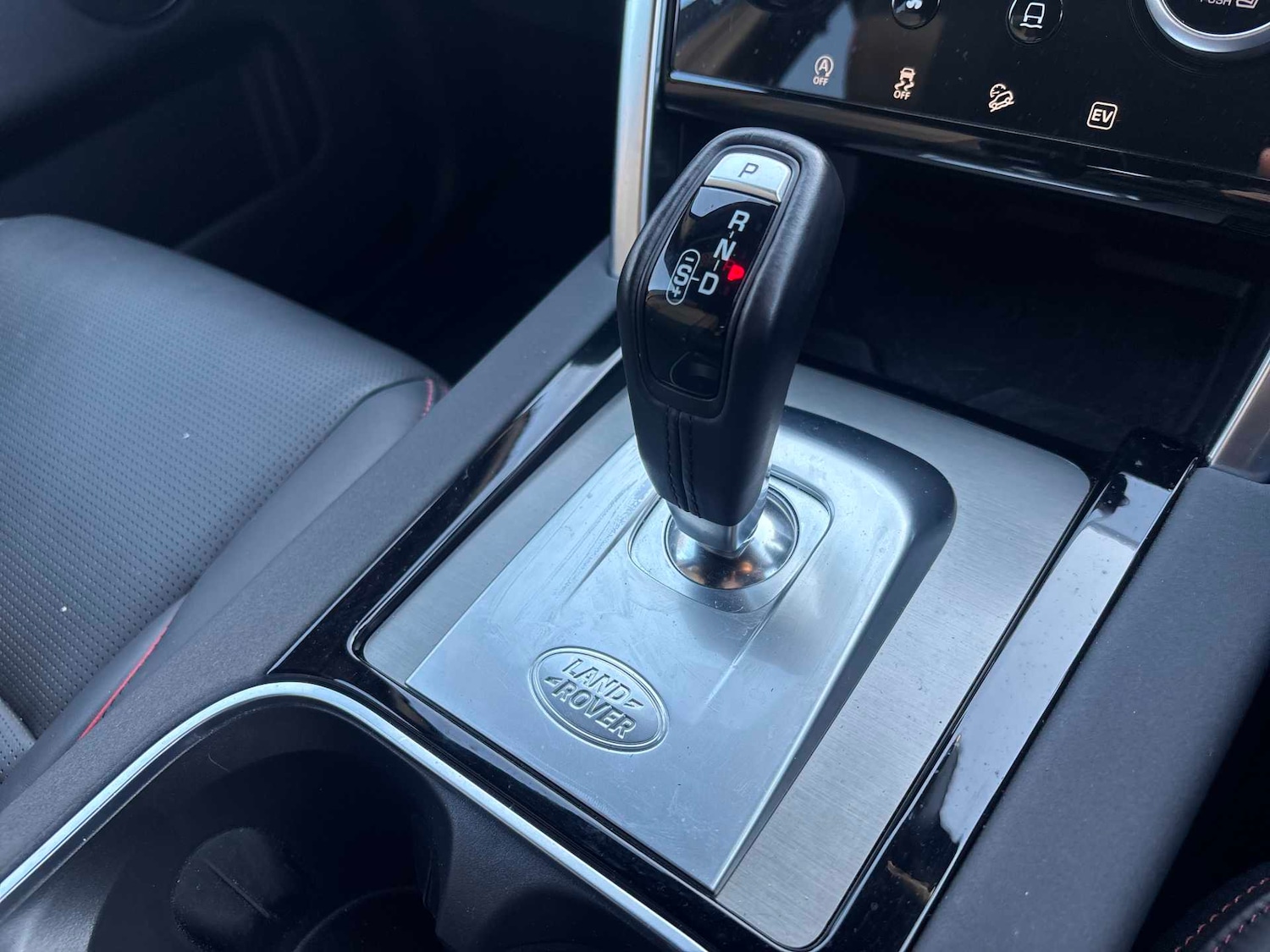 Used Land Rover Discovery Sport 2023 for sale - 78168998: Photo 12