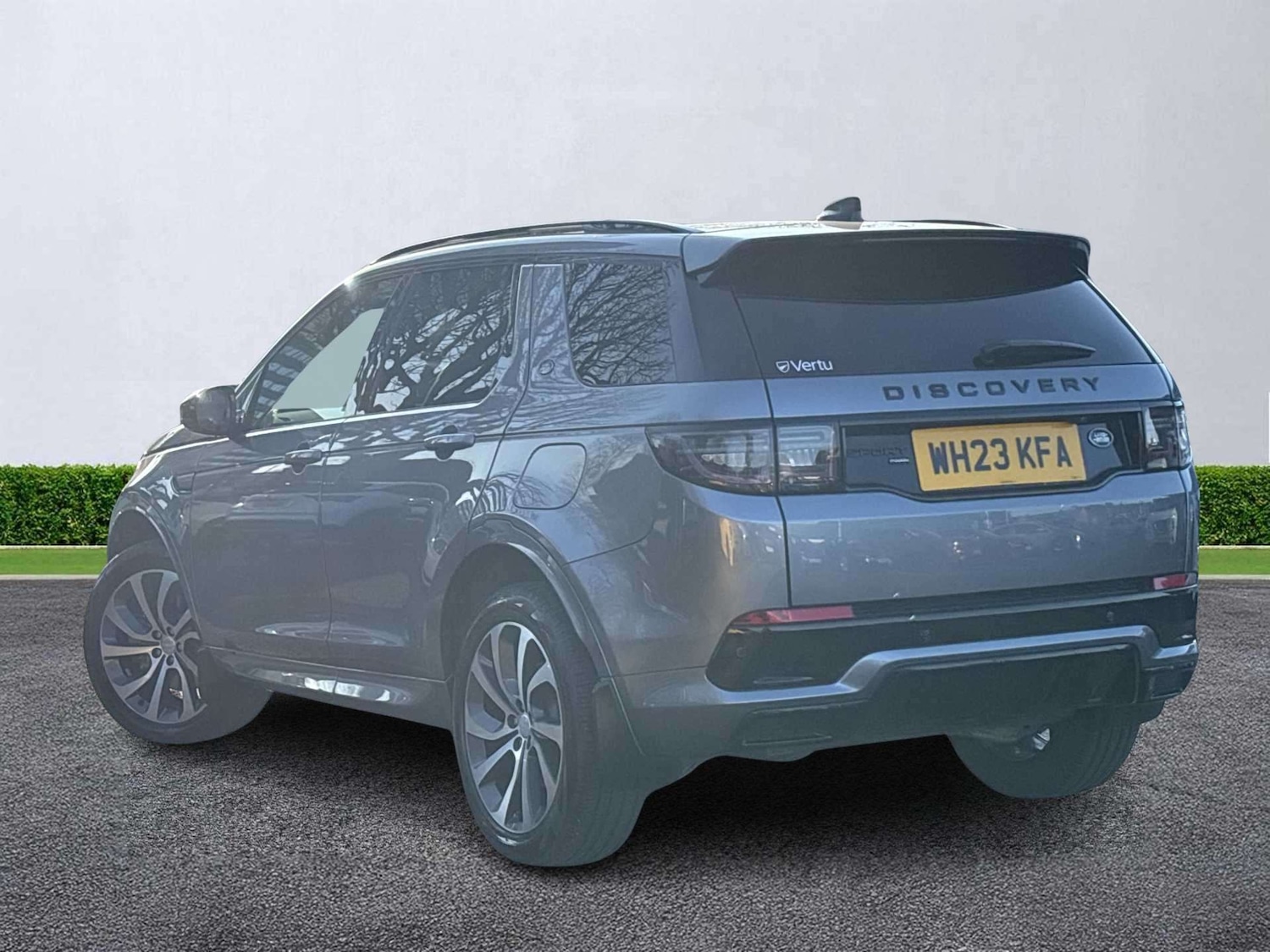 Used Land Rover Discovery Sport 2023 for sale - 78168998: Photo 2