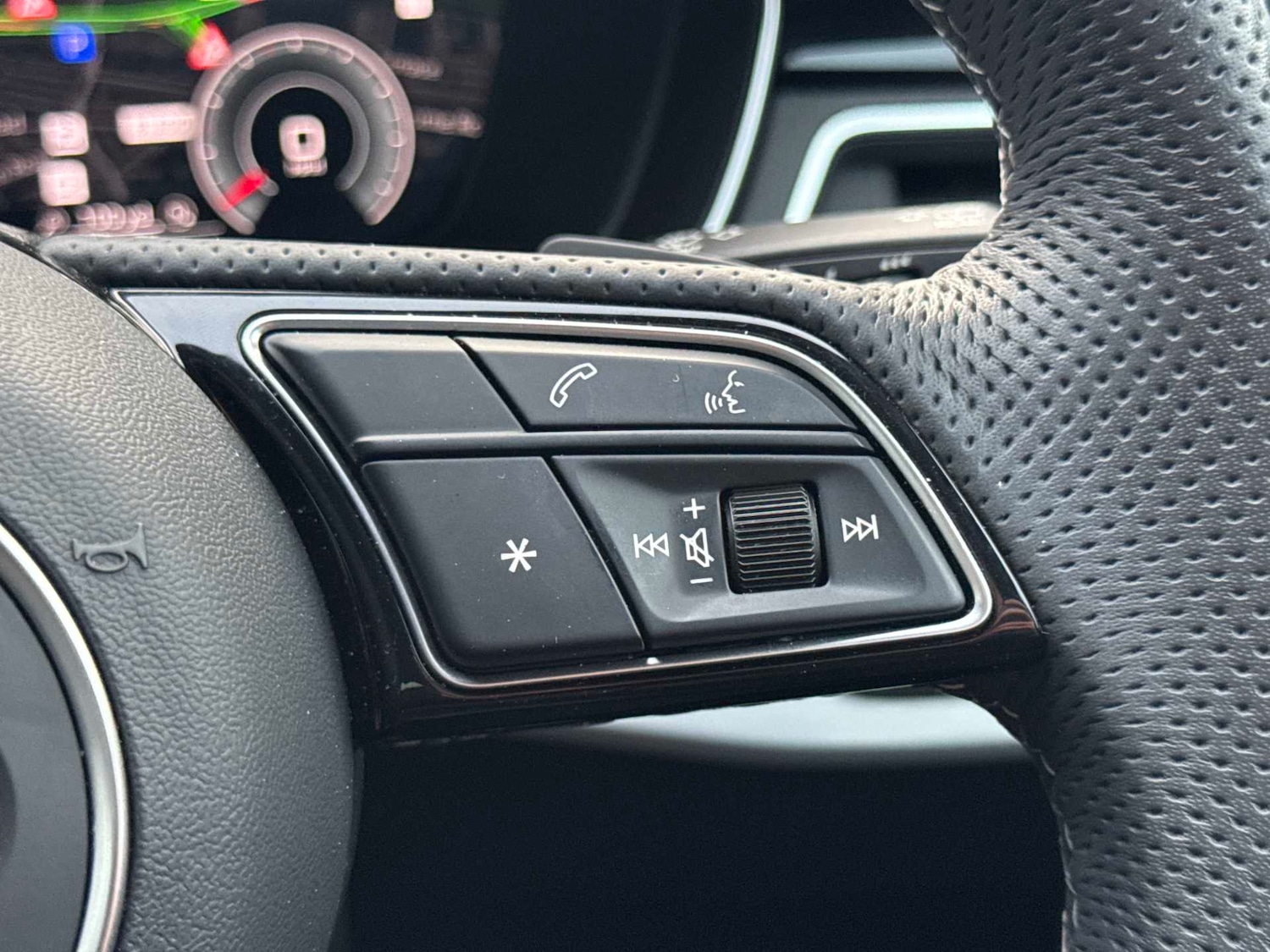 Used Audi A4 2023 for sale - 76655904: Photo 23