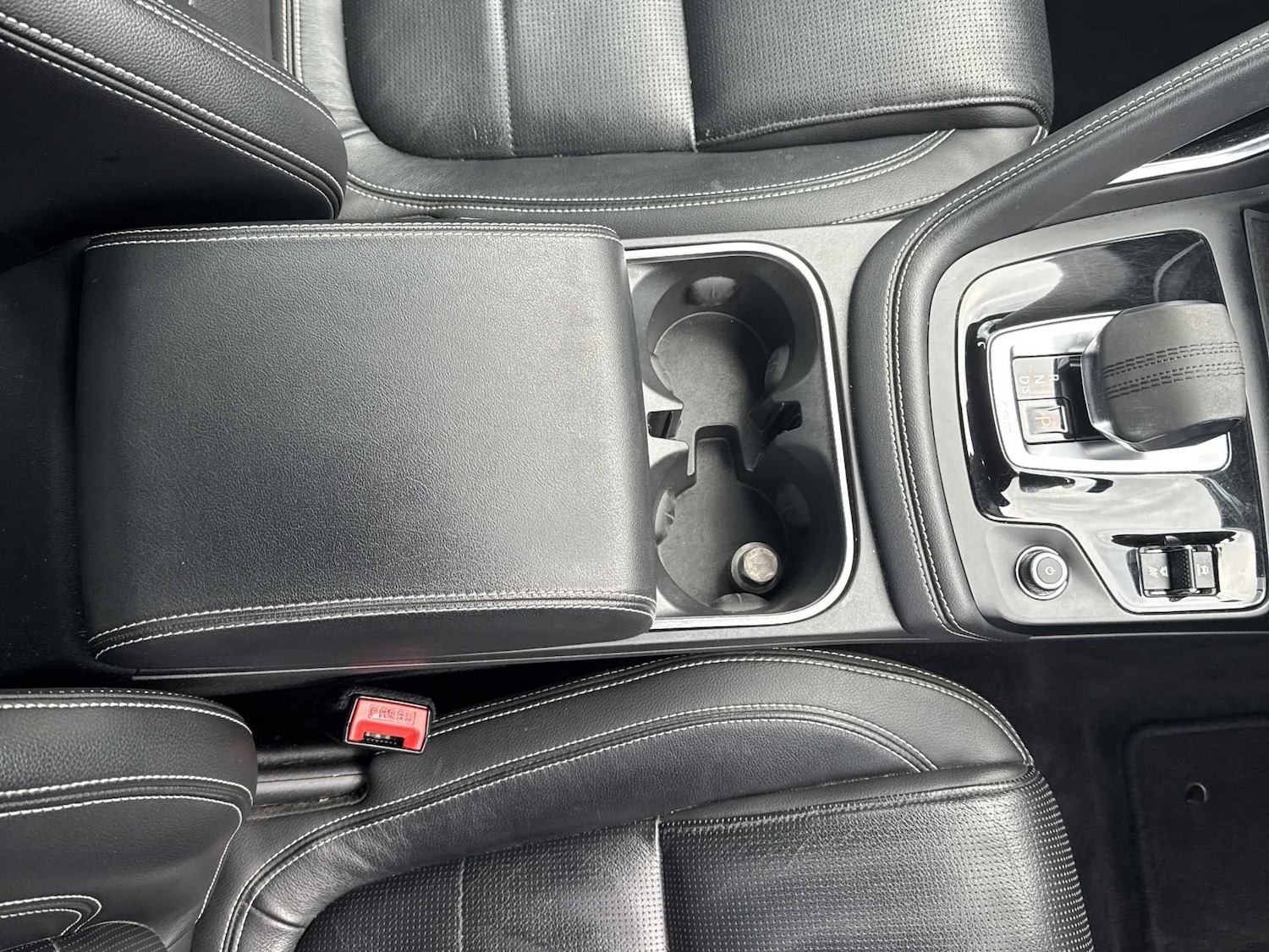 Used Jaguar E-Pace 2021 for sale - 77973943: Photo 12