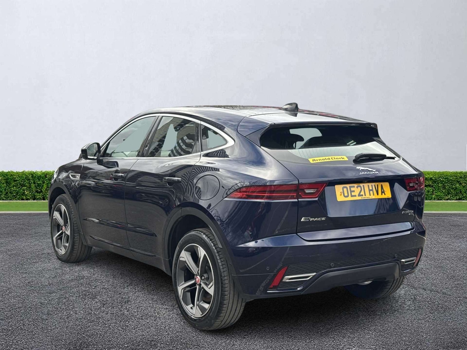 Used Jaguar E-Pace 2021 for sale - 77973943: Photo 2