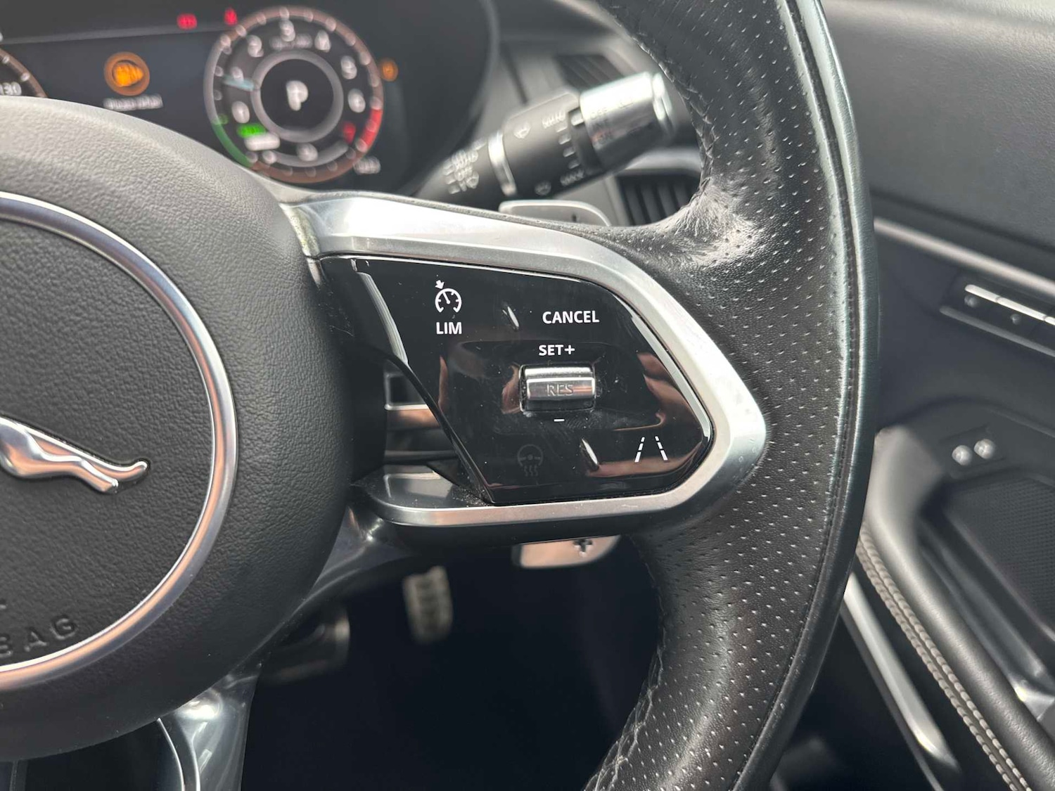 Used Jaguar E-Pace 2021 for sale - 77973943: Photo 23