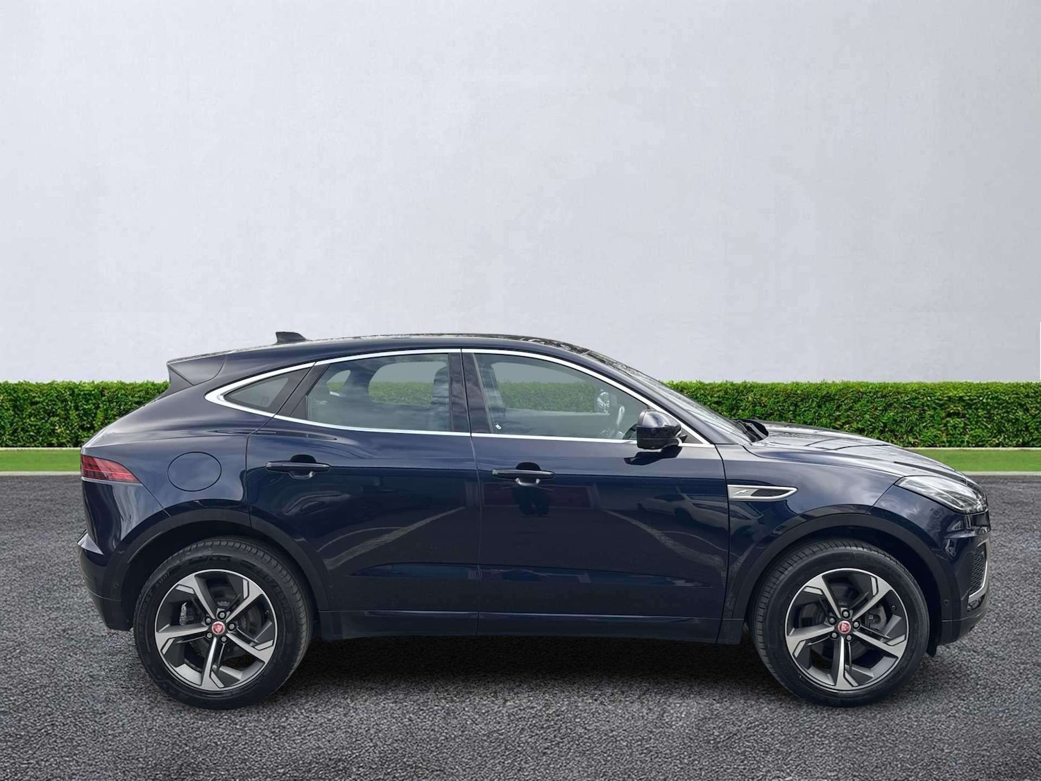 Used Jaguar E-Pace 2021 for sale - 77973943: Photo 3