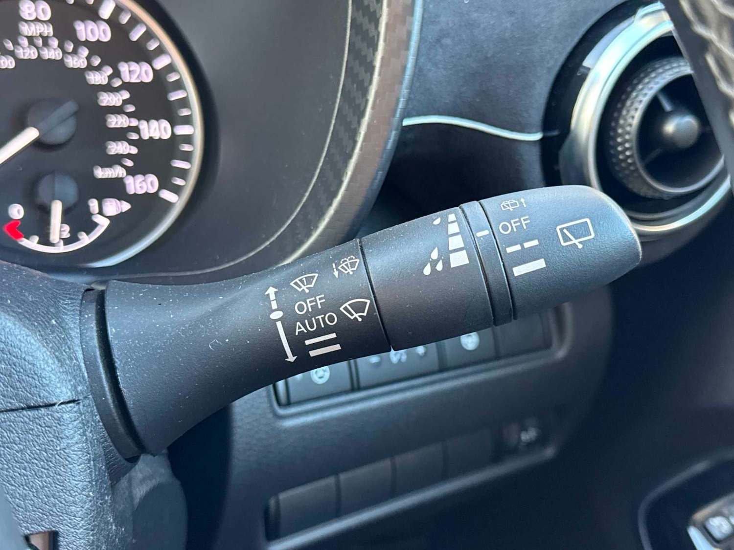 Used Nissan Juke 2024 for sale - 77528903: Photo 25