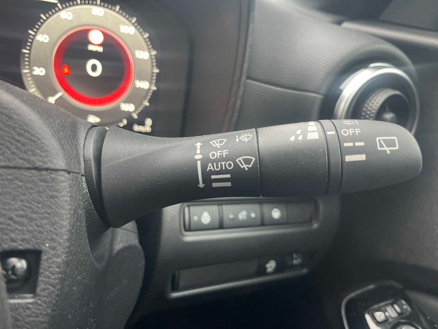 Used Nissan Juke 2025 for sale - 76845265: Photo 25