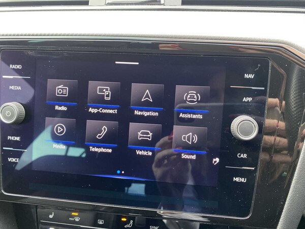 Used Volkswagen Passat 2022 for sale - 76193224: Photo 10