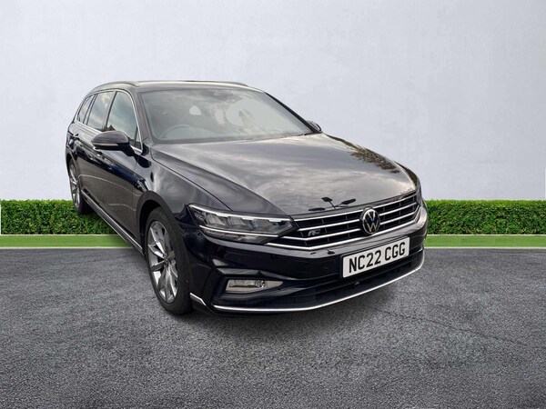 Used Volkswagen Passat 2022 for sale - 76193224: Photo 1