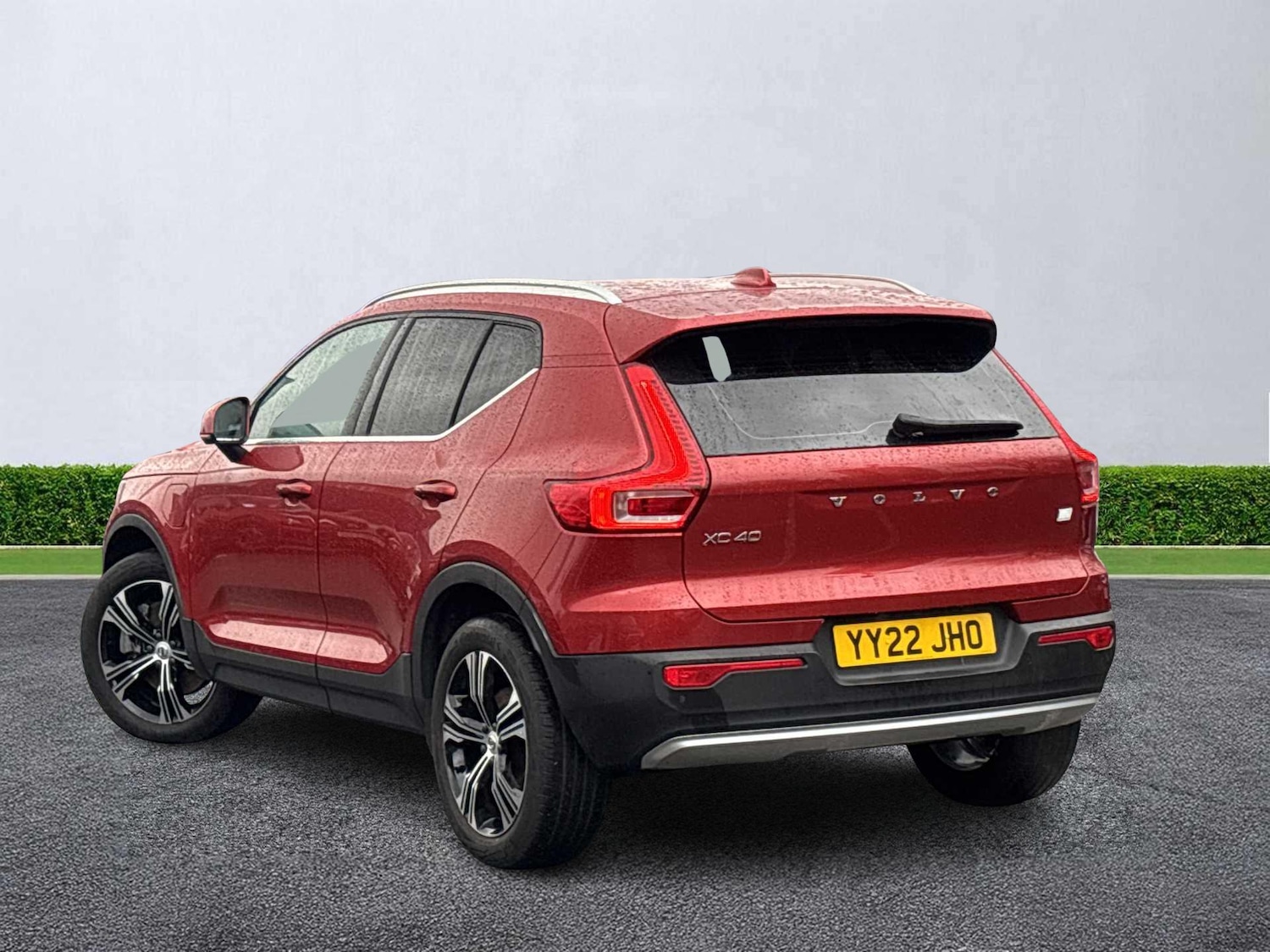 Used Volvo XC40 2022 for sale - 77775197: Photo 2