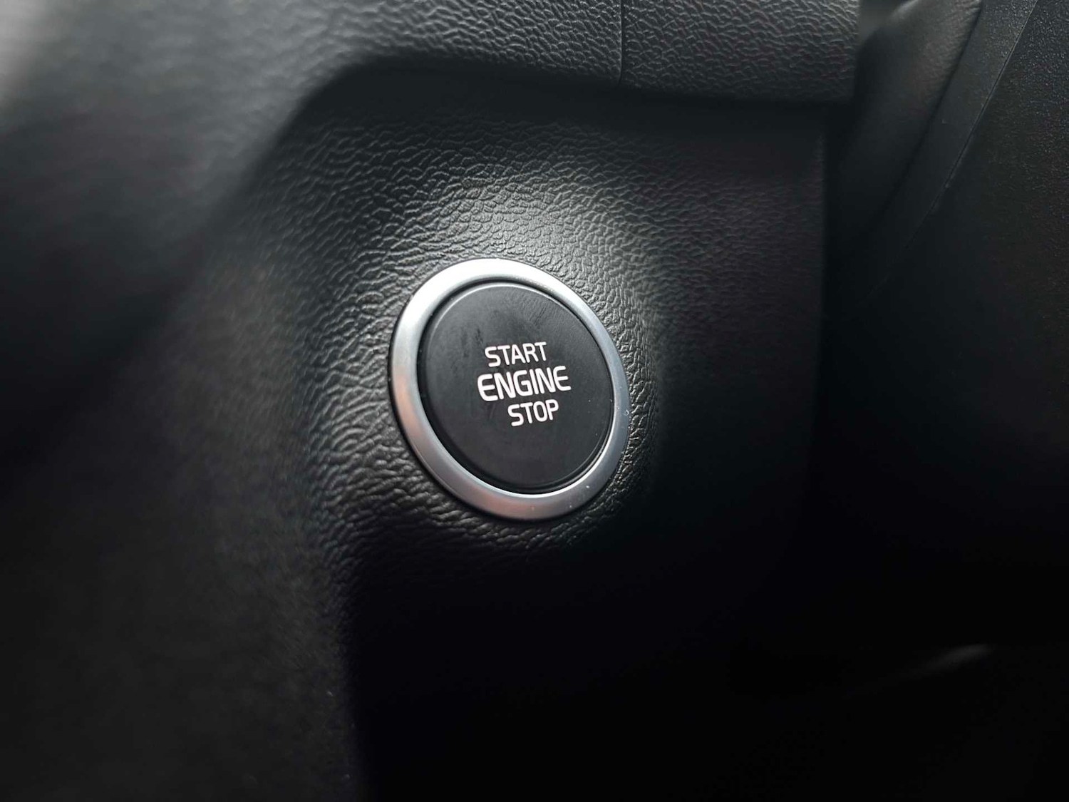 Used Volvo XC40 2022 for sale - 77775197: Photo 27