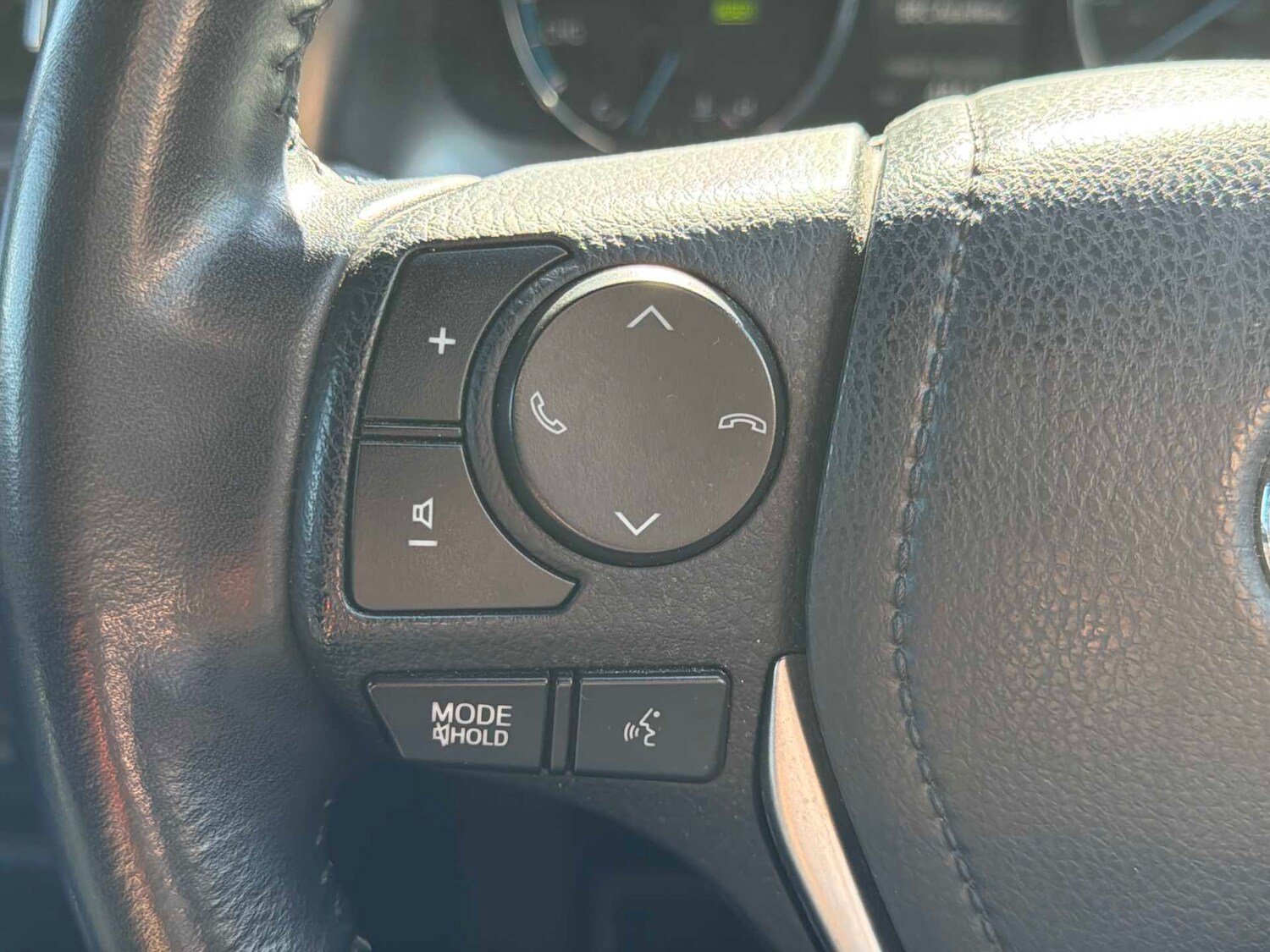 Used Toyota RAV4 2017 for sale - 78196311: Photo 24