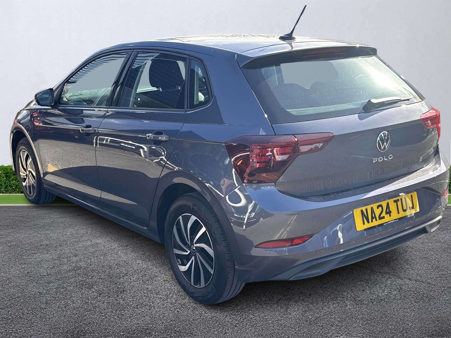 Used Volkswagen Polo 2024 for sale - 78194158: Photo 2