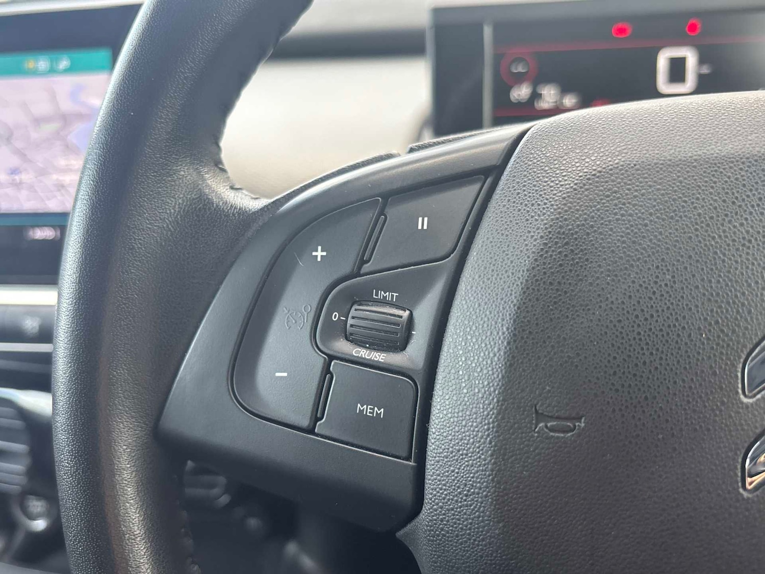 Used Citroen C4 Cactus 2020 for sale - 76450551: Photo 24