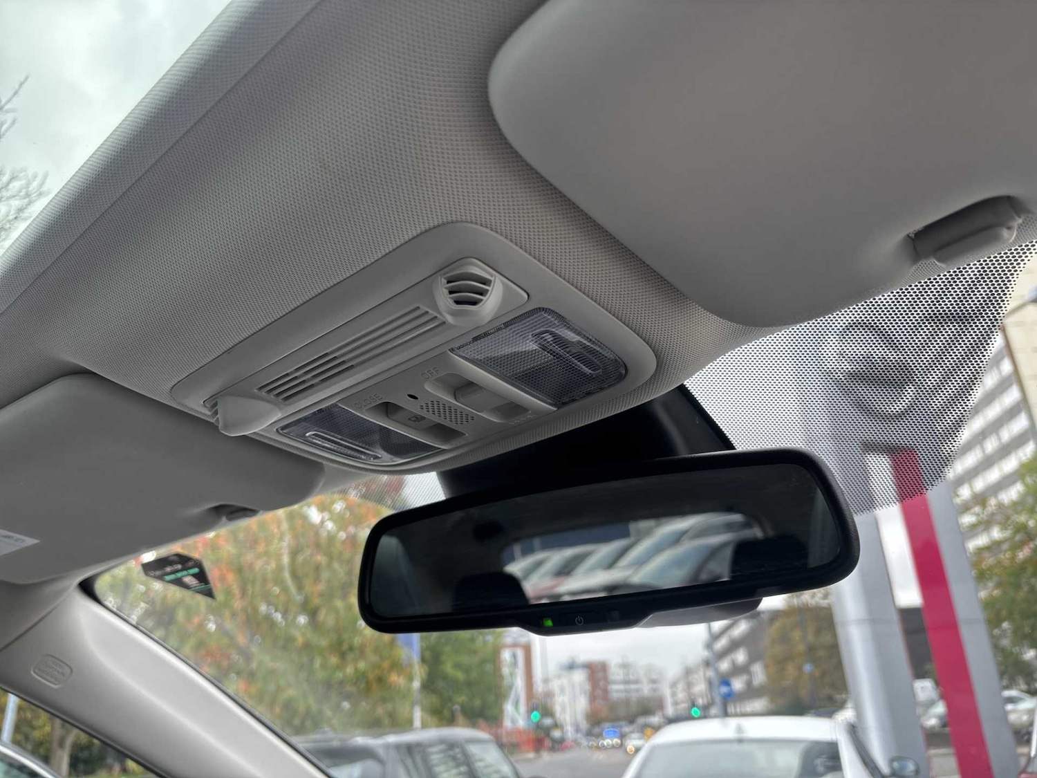 Used Honda CR-V 2015 for sale - 76430816: Photo 13